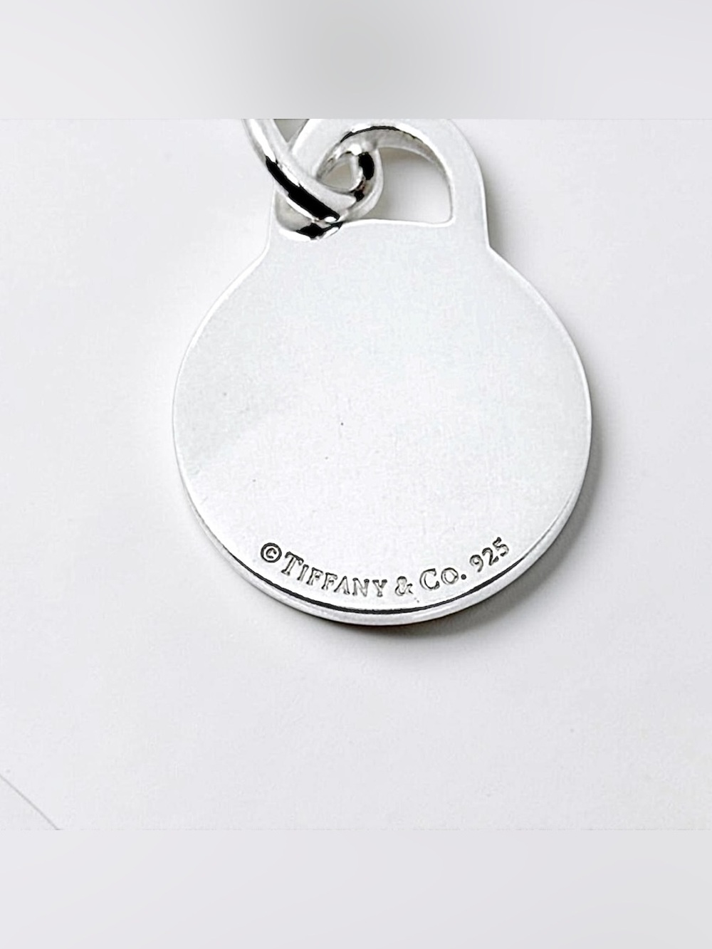 Tiffany & Co. 925 Sterling Silver Return to Tiffany Large Circle Tag Necklace - Picture 3 of 5